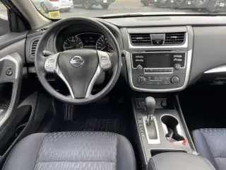 Nissan Altima 2017 2.5 S 4dr Sedán