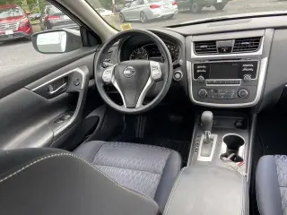 Nissan Altima 2017 2.5 S 4dr Sedán