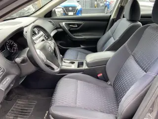 Nissan Altima 2017 2.5 S 4dr Sedán