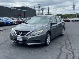 Nissan Altima 2017 2.5 S 4dr Sedán
