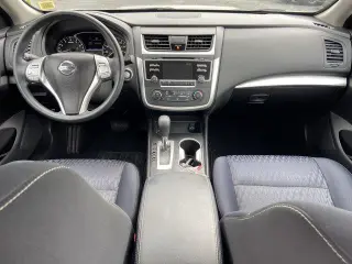 Nissan Altima 2017 2.5 S 4dr Sedán
