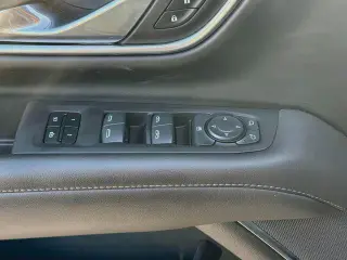 Chevrolet Suburban 2024 4x2 LT 4dr SUV