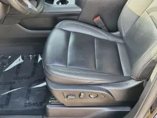 Chevrolet Suburban 2024 4x2 LT 4dr SUV