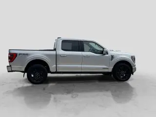 Ford F-150 2023 4x4 Platinum 4dr SuperCrew 5.5 ft. SB