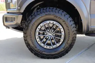 Ford F-150 2020 4x4 Raptor 4dr SuperCrew 5.5 ft. SB