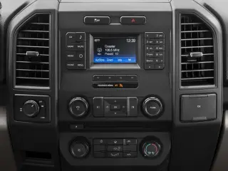 Ford F-150 2017 4x4 Lariat 4dr SuperCrew 5.5 ft. SB
