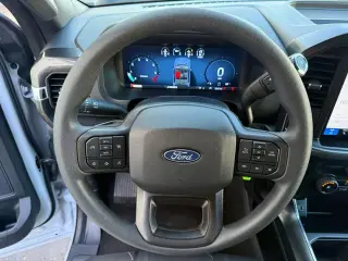 Ford F-150 2025 4x4 STX 4dr SuperCrew 5.5 ft. SB