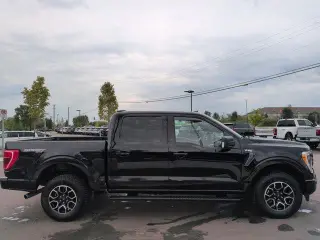Ford F-150 2023 4x4 XLT 4 puertas SuperCrew 5.5 pies. SB