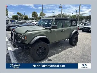 Ford Bronco 2022 4x4 Base Advanced 4dr SUV