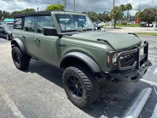 Ford Bronco 2022 4x4 Base Advanced 4dr SUV