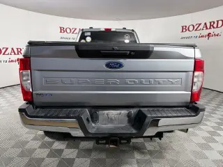 Ford F-350 Super Duty 2020 4x4 XL 4dr Crew Cab 8 ft. LB DRW Pickup