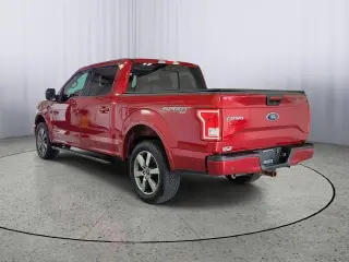 Ford F-150 2017 4x4 XLT 4dr SuperCrew 5.5 ft. SB