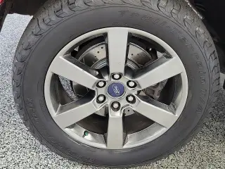 Ford F-150 2017 4x4 XLT 4dr SuperCrew 5.5 ft. SB