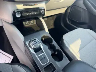 Ford Escape Híbrido Enchufable 2025 PHEV SUV 4 puertas