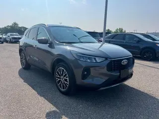 Ford Escape Híbrido Enchufable 2025 PHEV SUV 4 puertas