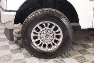 Ford F-250 Super Duty 2022 4x4 XLT 4dr Crew Cab 6.8 ft. SB Pickup