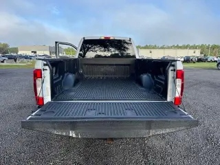 Ford F-250 Super Duty 2017 4x4 XL 4dr Crew Cab 6.8 ft. SB Pickup