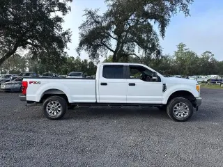 Ford F-250 Super Duty 2017 4x4 XL 4dr Crew Cab 6.8 ft. SB Pickup