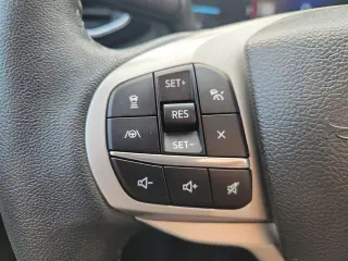 Ford Explorer 2023 AWD XLT 4dr SUV