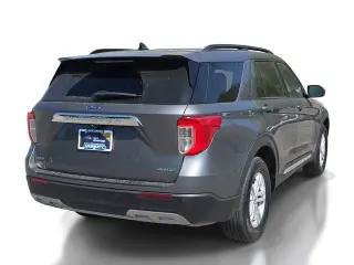 Ford Explorer 2023 AWD XLT SUV de 4 puertas