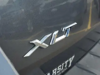 Ford Explorer 2023 AWD XLT SUV de 4 puertas