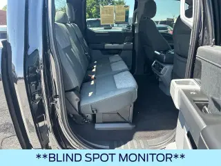 Ford F-150 Lightning 2023 AWD XLT 4dr SuperCrew 5.5 ft. SB