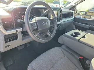 Ford F-250 Super Duty 2023 4x4 XL 4dr Crew Cab 6.8 ft. SB Pickup
