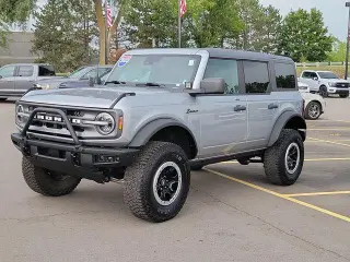 Ford Bronco 2023 4x4 Base Advanced 4dr SUV
