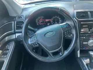 Ford Explorer 2016 AWD Platinum 4dr SUV