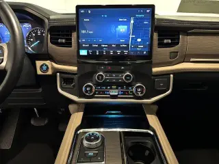 Ford Expedition 2024 4x2 Limited 4dr SUV