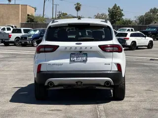 Ford Escape 2023 AWD Platinum 4dr SUV