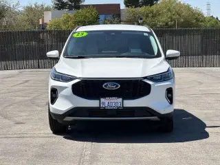Ford Escape 2023 AWD Platinum 4dr SUV