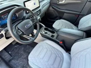 Ford Escape 2023 AWD Platinum 4dr SUV