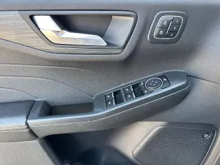 Ford Escape 2023 AWD Platinum 4dr SUV