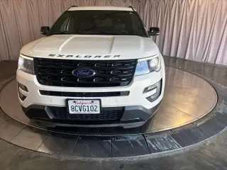 Ford Explorer AWD Sport de 4 puertas SUV 2017