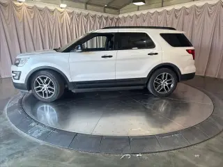Ford Explorer AWD Sport de 4 puertas SUV 2017