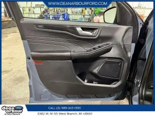 Ford Escape 2025 AWD ST-Line SUV 4 puertas