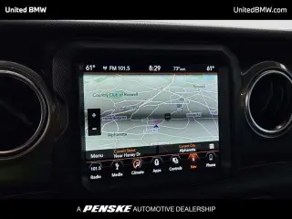 Jeep Wrangler Unlimited 2019 4x4 Sahara SUV 4 puertas