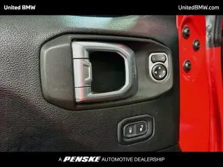 Jeep Wrangler Unlimited 2019 4x4 Sahara SUV 4 puertas