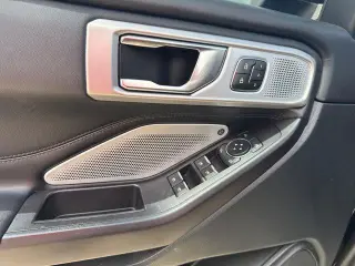 Ford Explorer 2020 AWD Platinum 4dr SUV