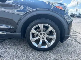 Ford Explorer 2020 AWD Platinum 4dr SUV