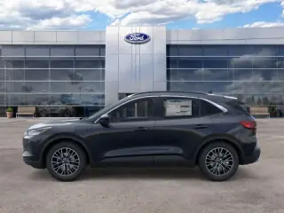 Ford Escape Híbrido Enchufable 2025 PHEV 4dr SUV
