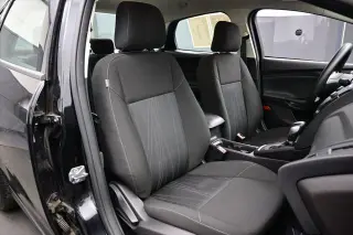 Ford Focus 2015 SE 4dr Sedán