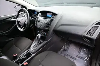 Ford Focus 2015 SE 4dr Sedán