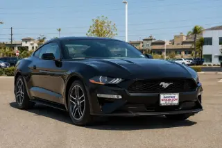 Ford Mustang 2022 EcoBoost 2d Fastback