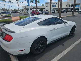 Ford Mustang 2018 EcoBoost 2dr Fastback