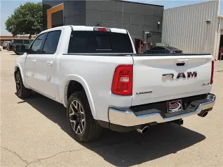 Ram 1500 2025 4x4 Laramie 4dr Crew Cab 5.6 ft. SB Pickup
