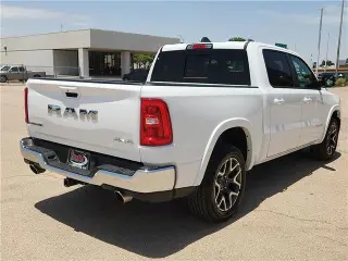 Ram 1500 2025 4x4 Laramie 4dr Crew Cab 5.6 ft. SB Pickup