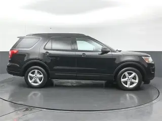Ford Explorer 2019 AWD Base 4puj SUV