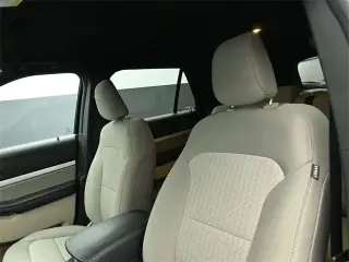 Ford Explorer 2019 AWD Base 4puj SUV